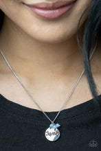 Load image into Gallery viewer, Paparazzi Jewelry &amp; Accessories - Warm My Heart - Blue Necklace. Bling By Titia Boutique